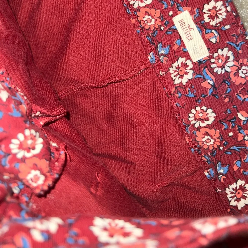 Hollister Red, Pink & Blue Floral High Waist shorts size XS - Picture 7 of 10